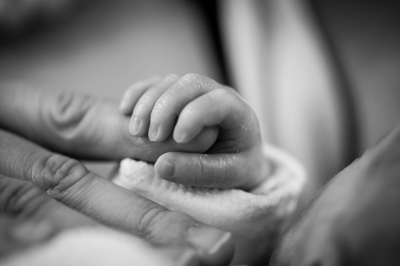 El miedo en el duelo perinatal: cuando la pérdida de un bebé transforma la mirada