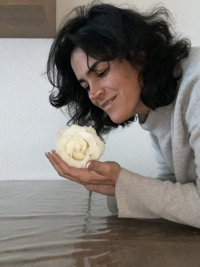 Acompañamiento emocional en el duelo perinatal a través del autocuidado